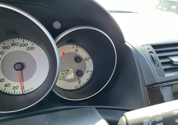 Mazda 3 cena 14300 przebieg: 230000, rok produkcji 2009 z Milanówek małe 596